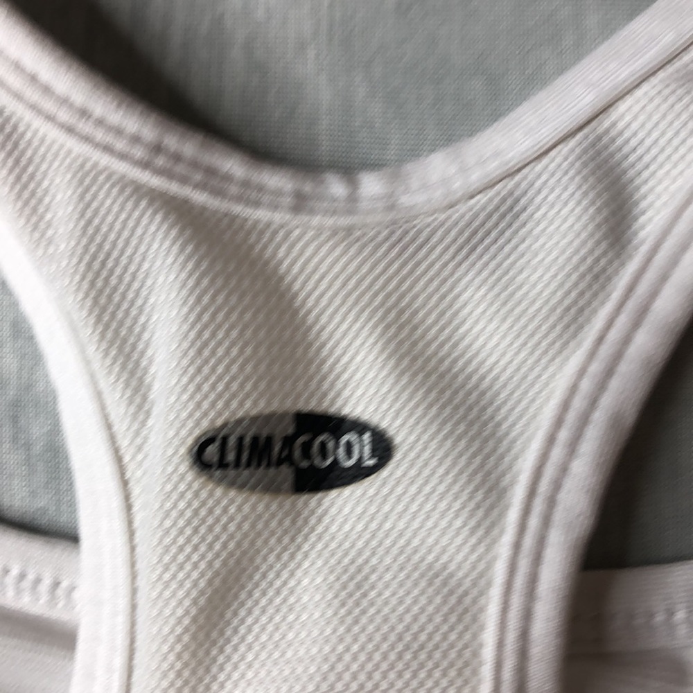 Adidas Crop Tank Large - Picture 9 of 10